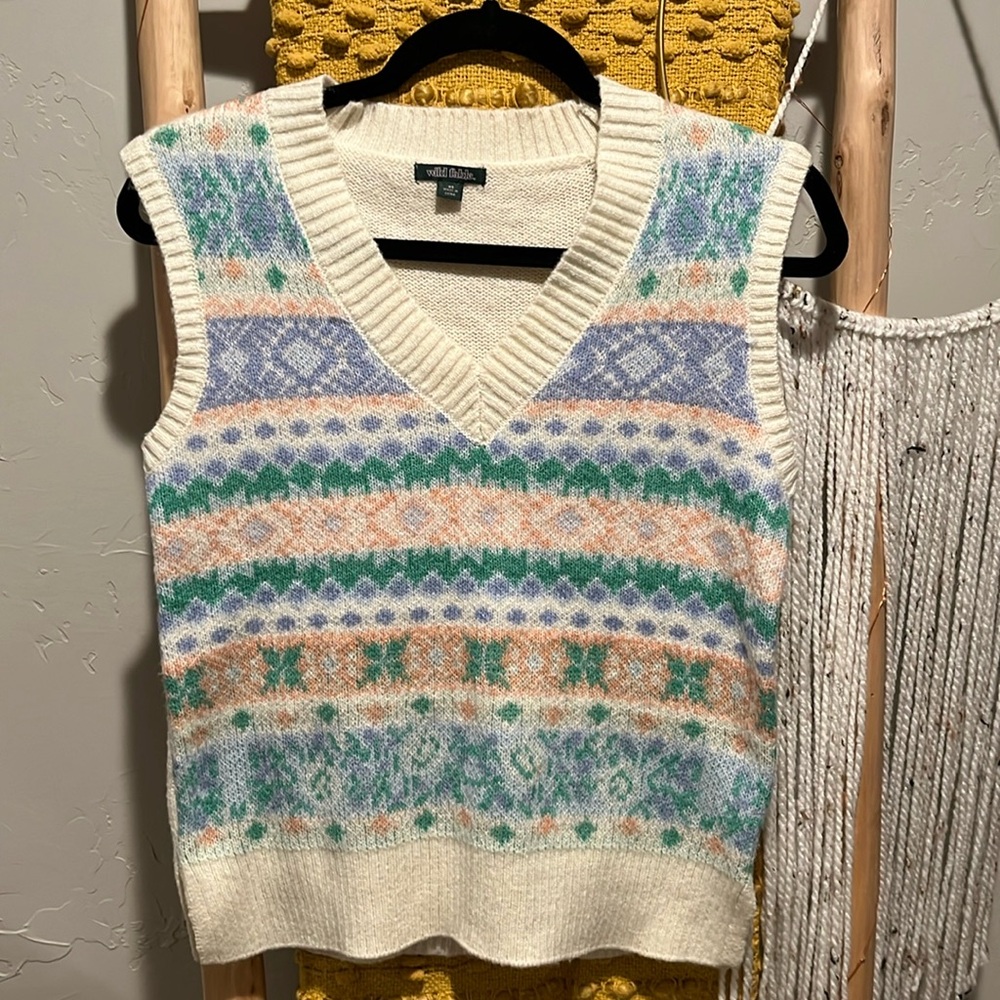 Wild Fable Sweater XS